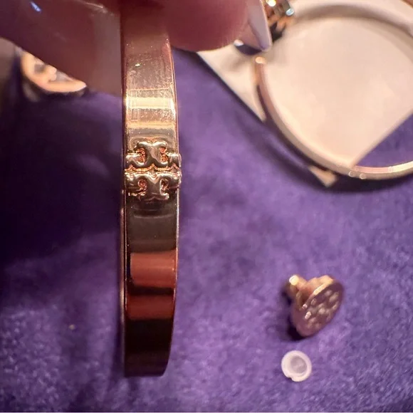 NEW Authentic Tory Burch Silver Kira Double Logo T Hoop Earrings - Picture 5 of 6